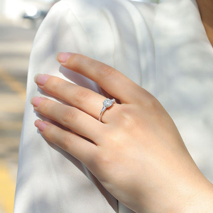 Valessia Crown Ring – Moissanite & 925 Sterling Silber